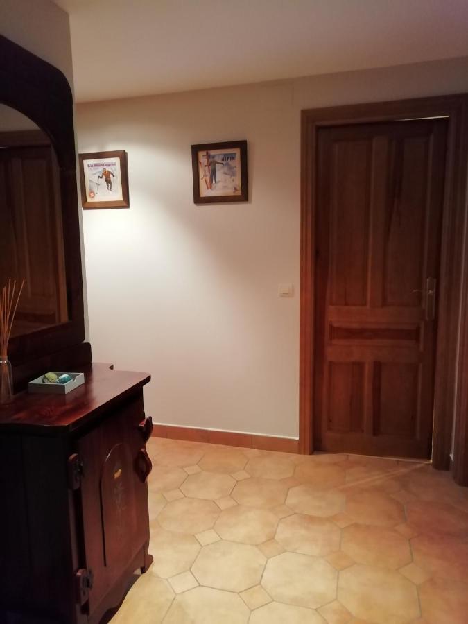Sallent de Gállego Apartamento Familiar Con Vistas Y Garage La Portiecha 아파트 외부 사진