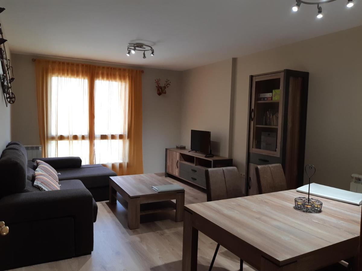 Sallent de Gállego Apartamento Familiar Con Vistas Y Garage La Portiecha 아파트 외부 사진